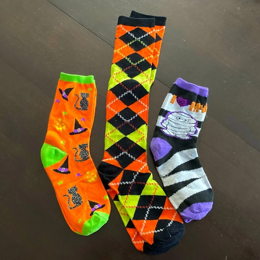 Lot of 3 pairs of Halloween-themed socks - Picture 1 of 10